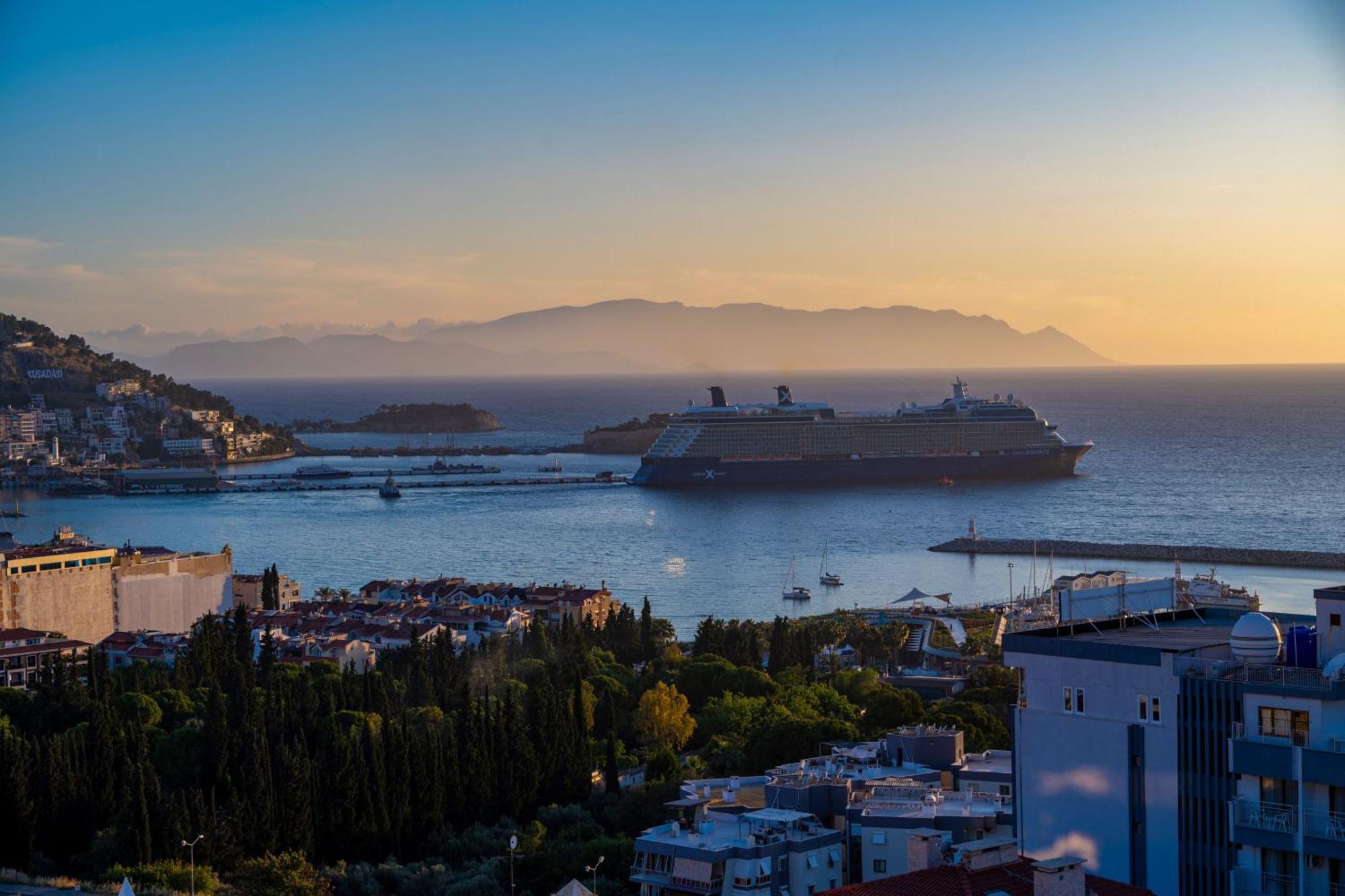 Otel Carpediem Gold Kuşadası Buitenkant foto